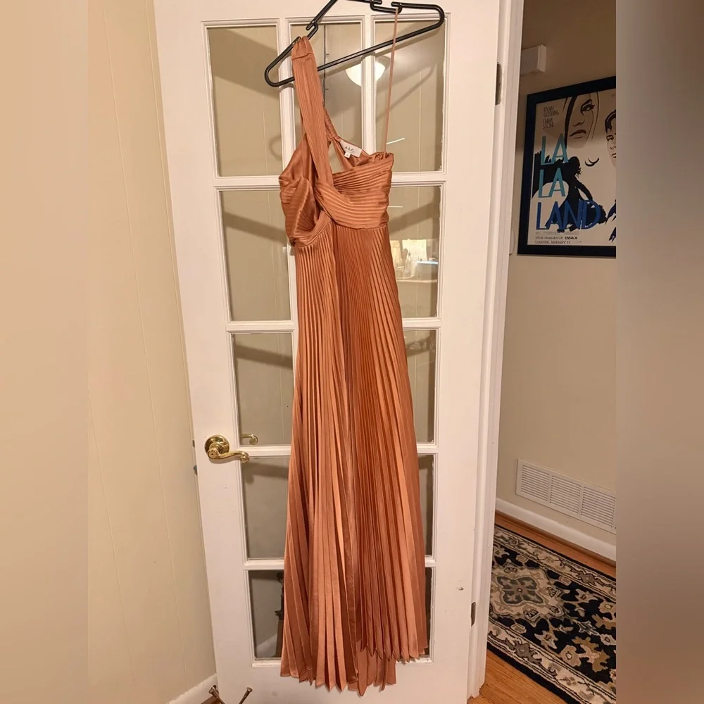 NWT ALC Nessa one shouldered gown - Picture 2 of 7